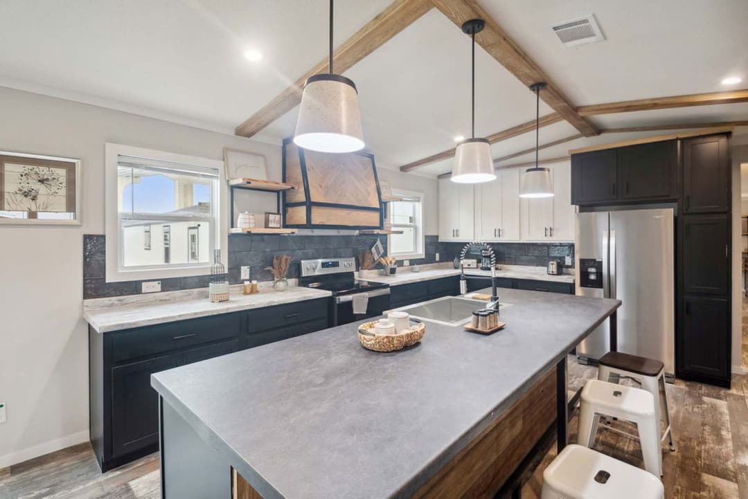 The desire kitchen home features