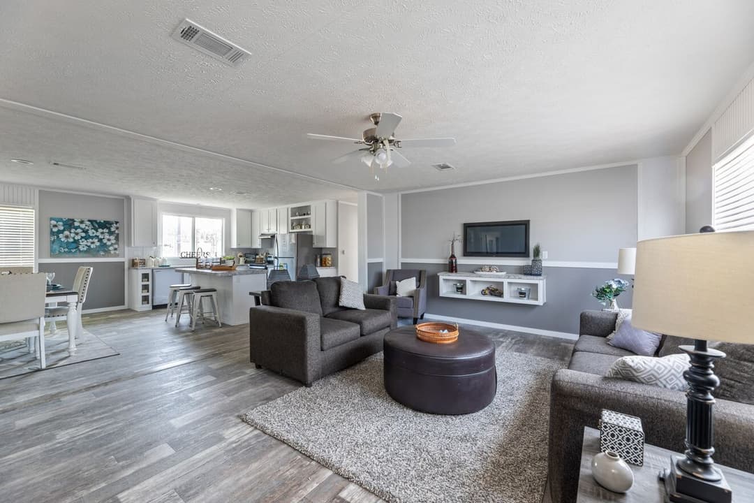 Valu premier 32483g interior home features