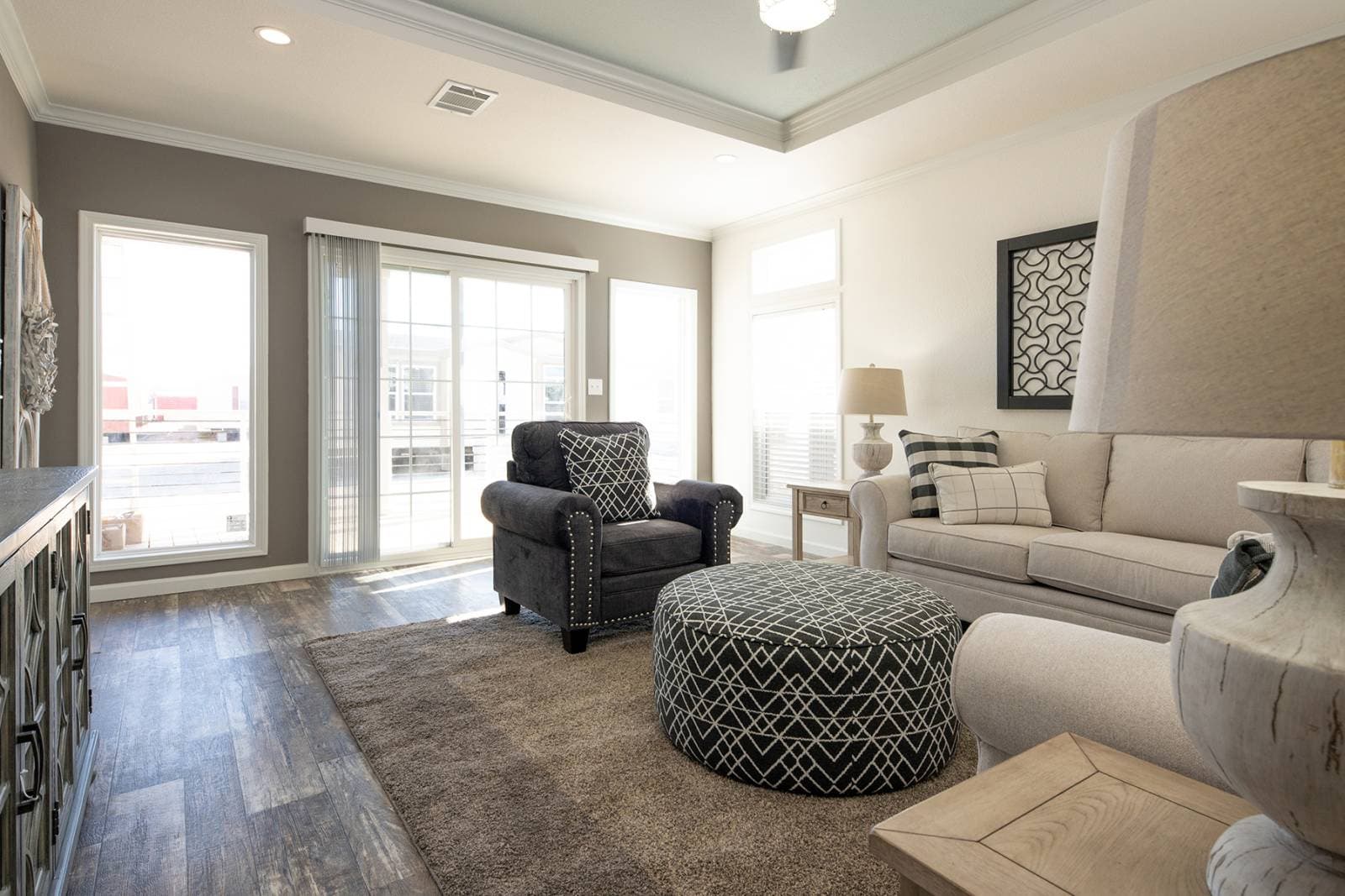 Titan extreme 3266a [the aspen] interior home features