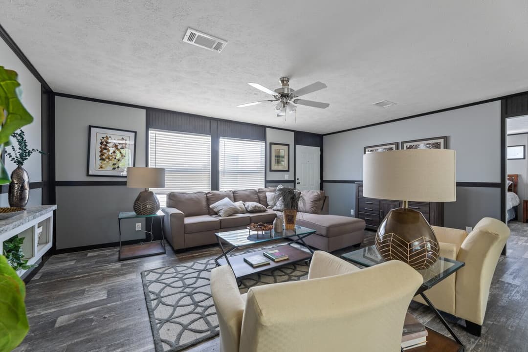 Valu premier 32563g interior home features