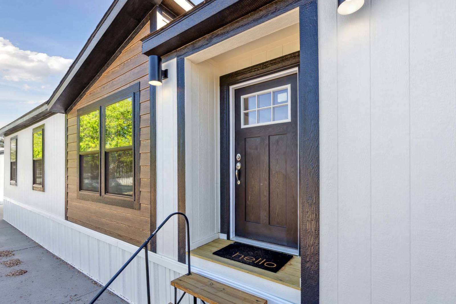 Kritzer 110 exterior home features