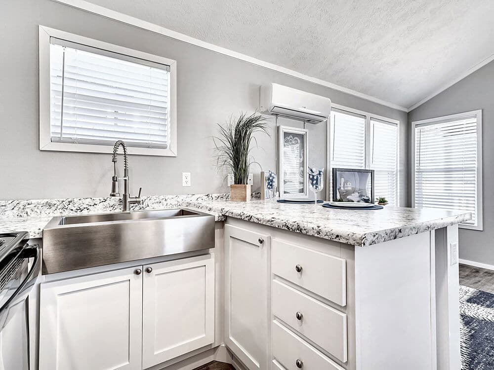 The vail kitchen home features