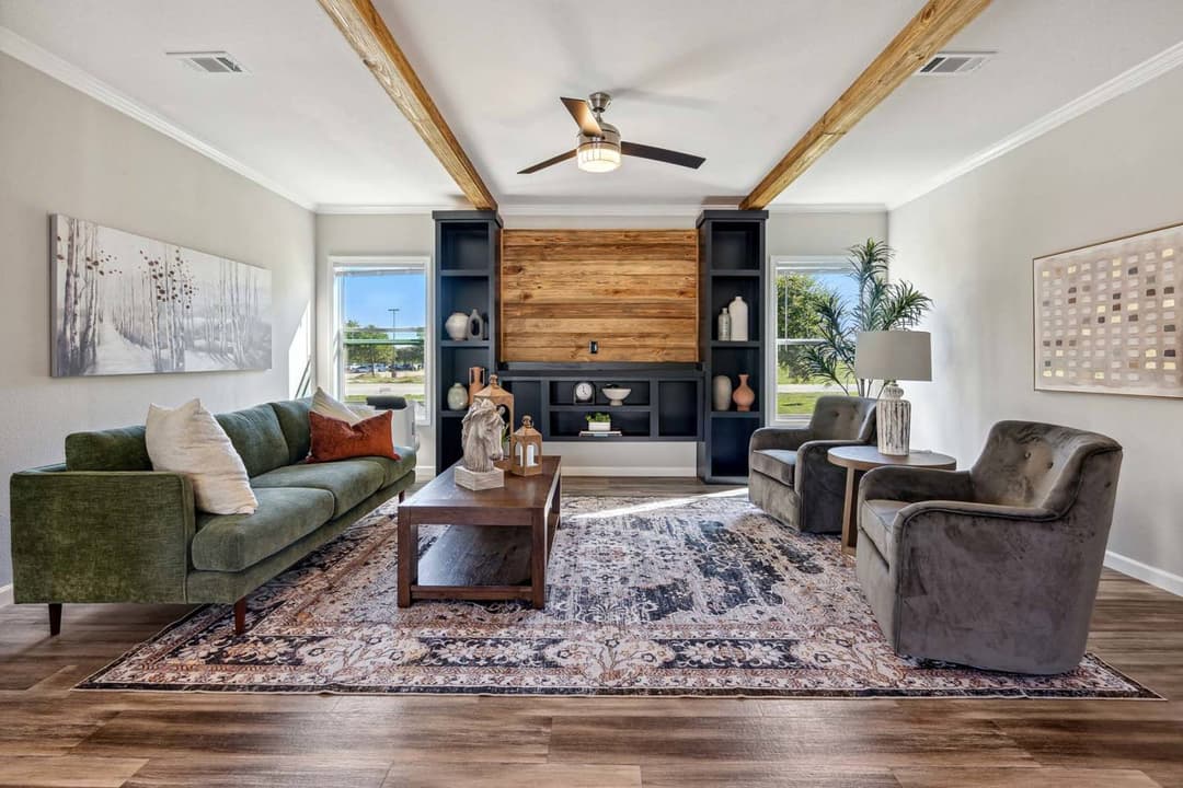 Innovation 3268h interior home features