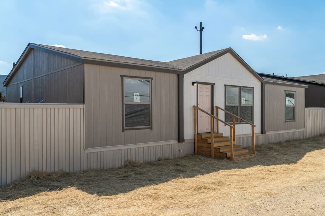 Heritage h-3248-32a elevation and exterior home features