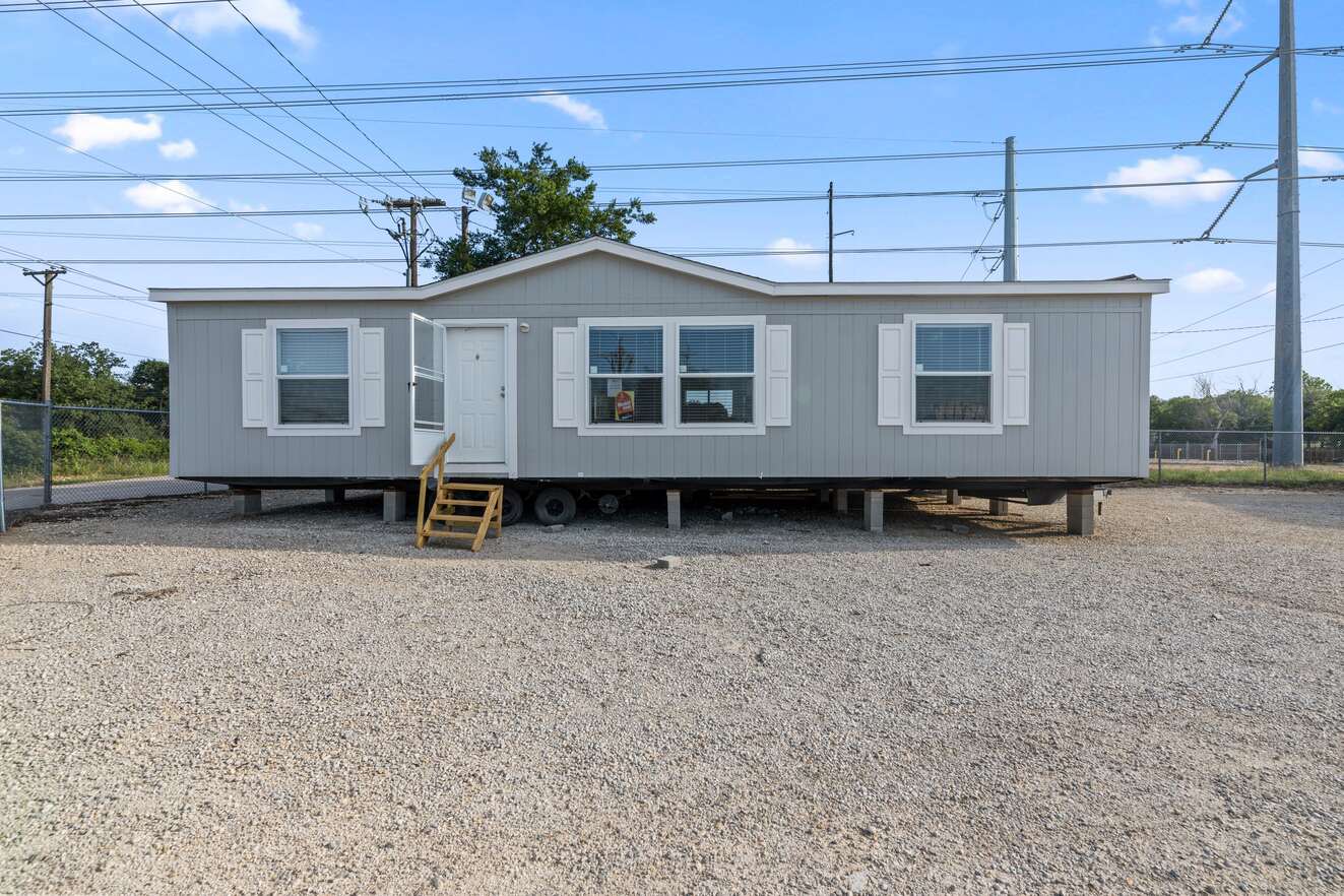 Valu premier 32483g exterior and elevation home features