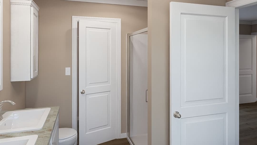 The dream bathroom home features