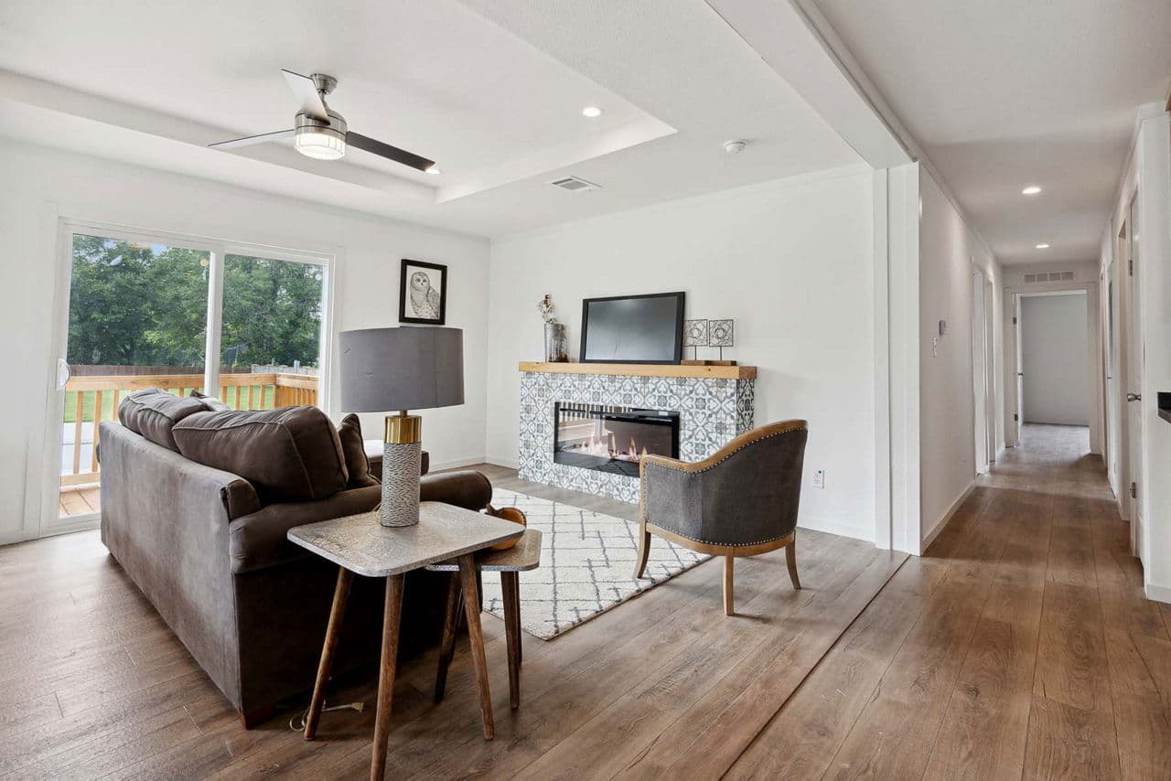 Toledo interior home features