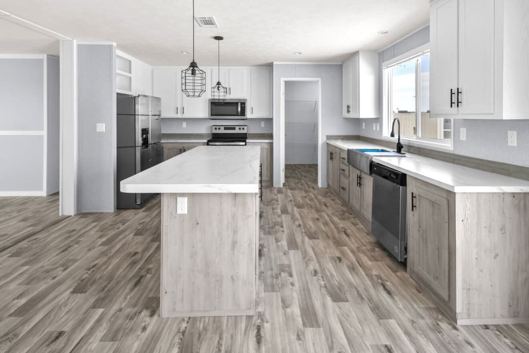 Valu maxx premier 32684f interior and kitchen home features