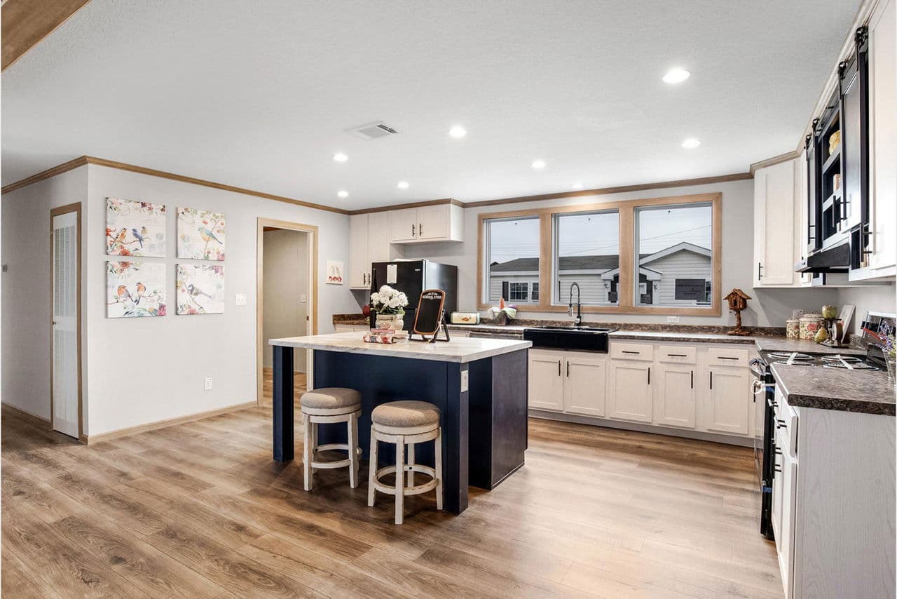 The dauphine kitchen home features