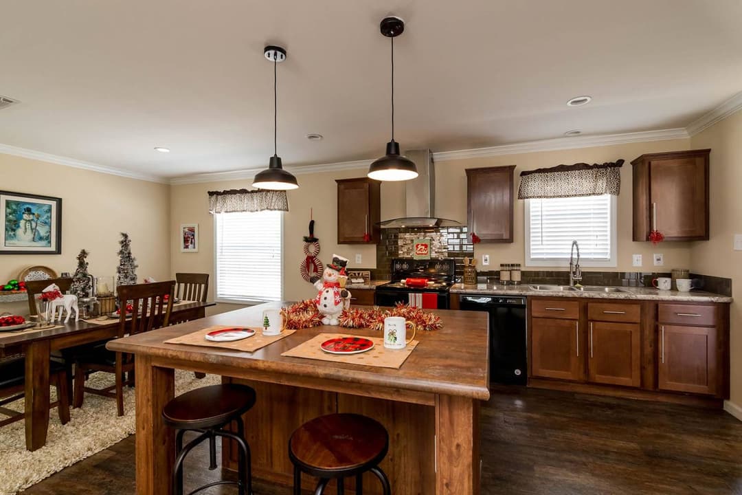 Titan extreme 3248e kitchen home features