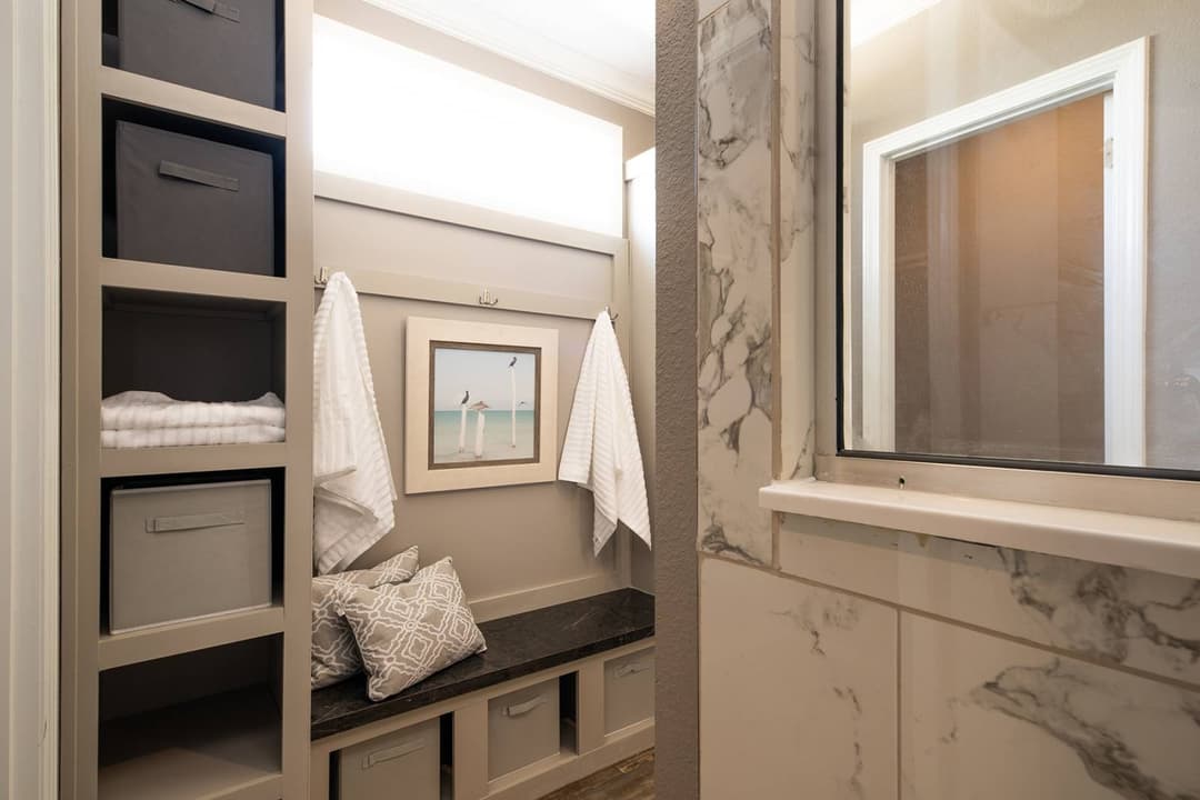 Titan extreme 3266a [the aspen] bathroom home features