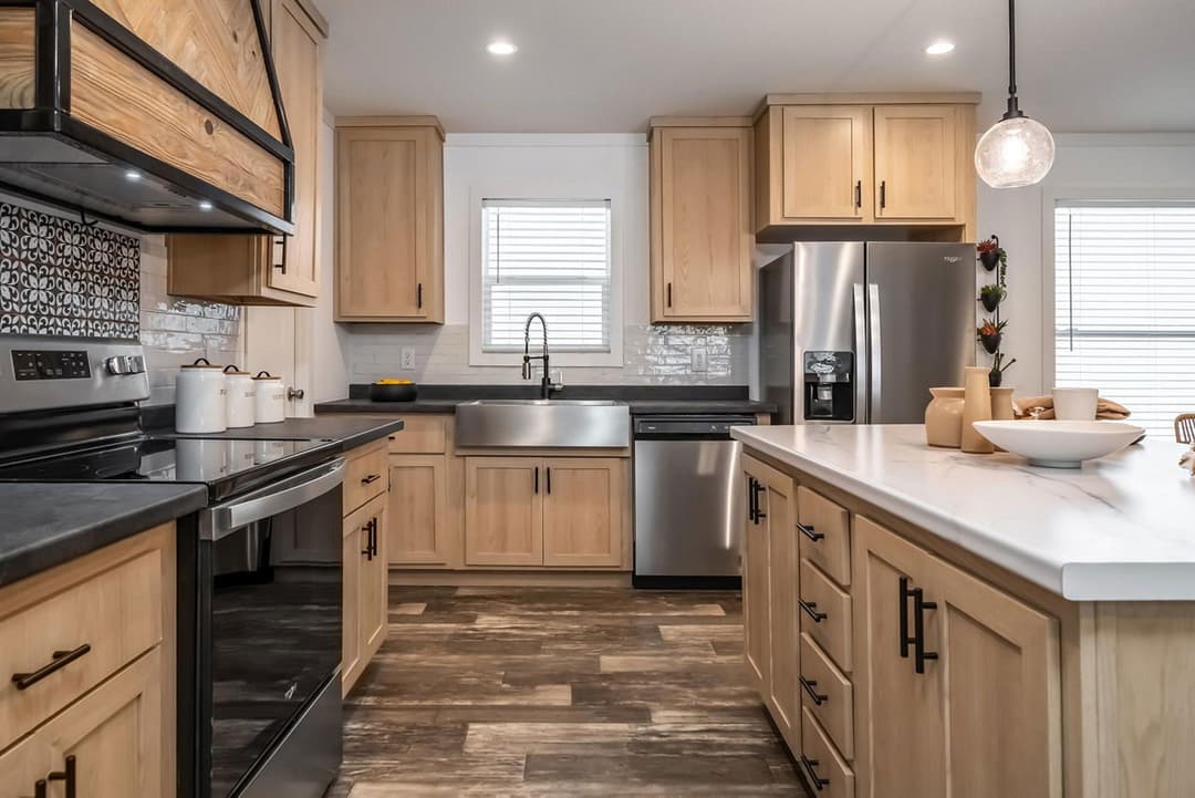 The pelican kitchen and hero home features