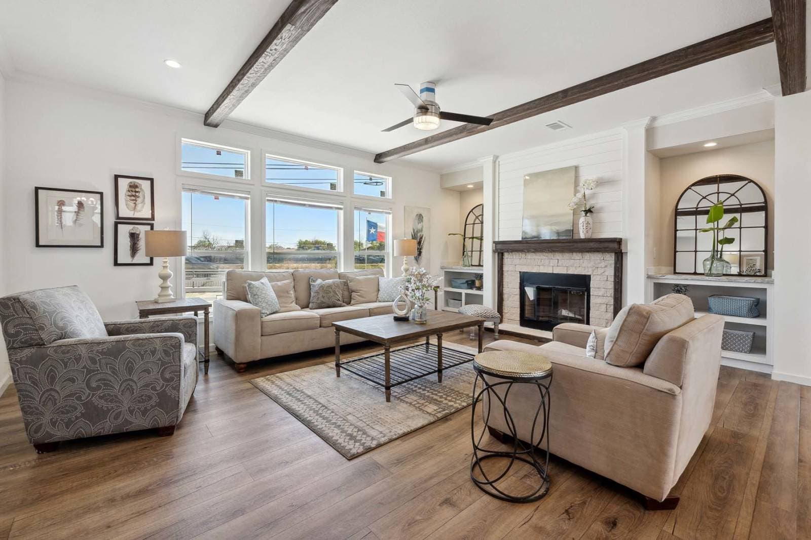 Titan extreme 3276t [the memphis] interior home features