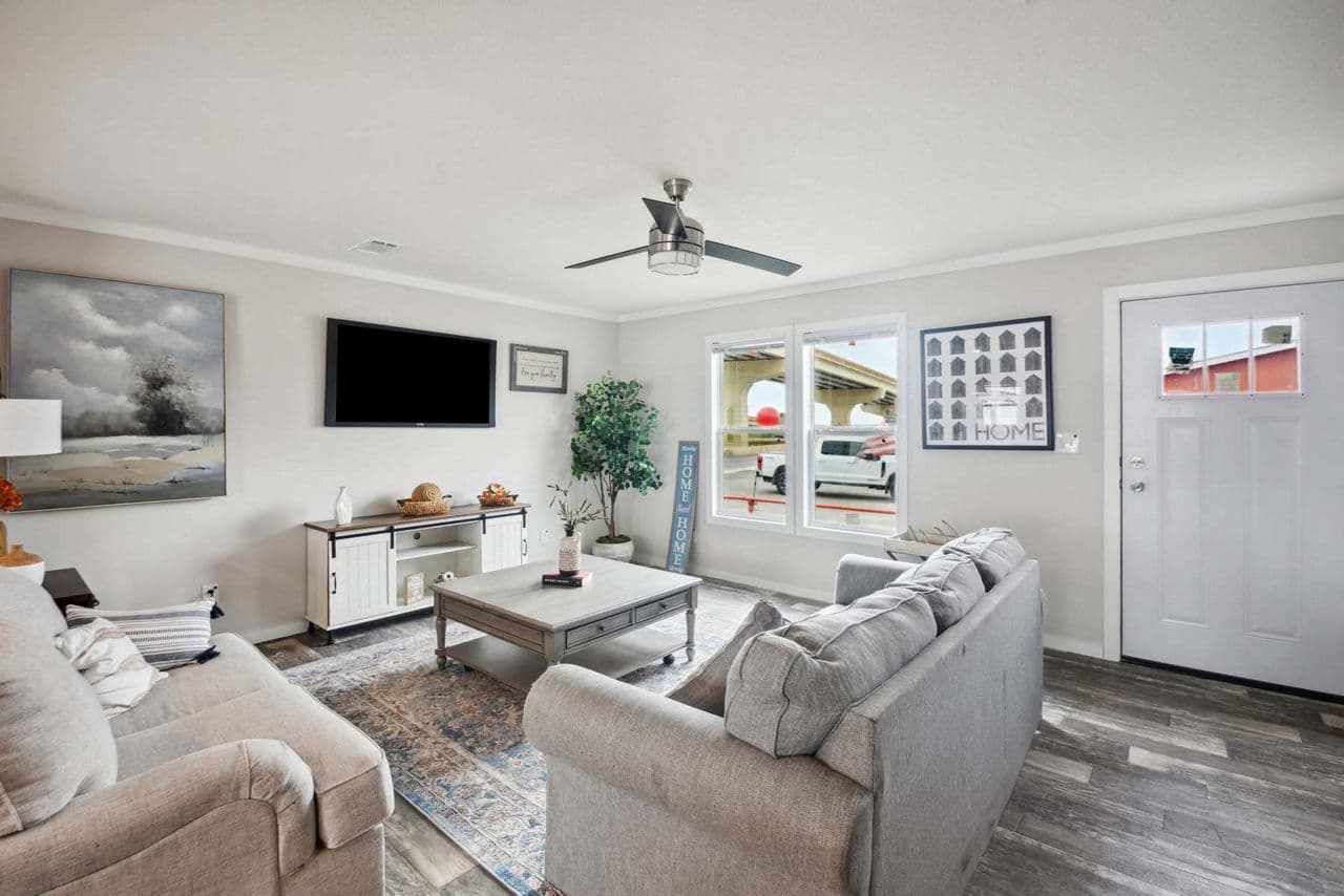 The desire interior home features