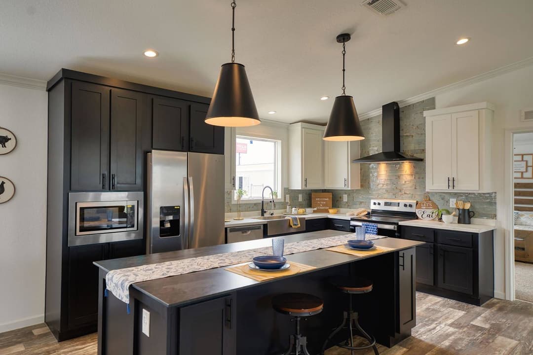 Titan extreme 2876h kitchen home features