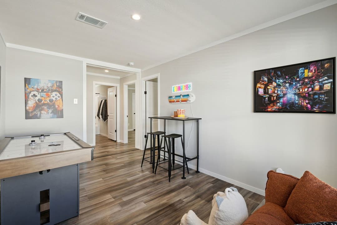 Sazerac interior home features