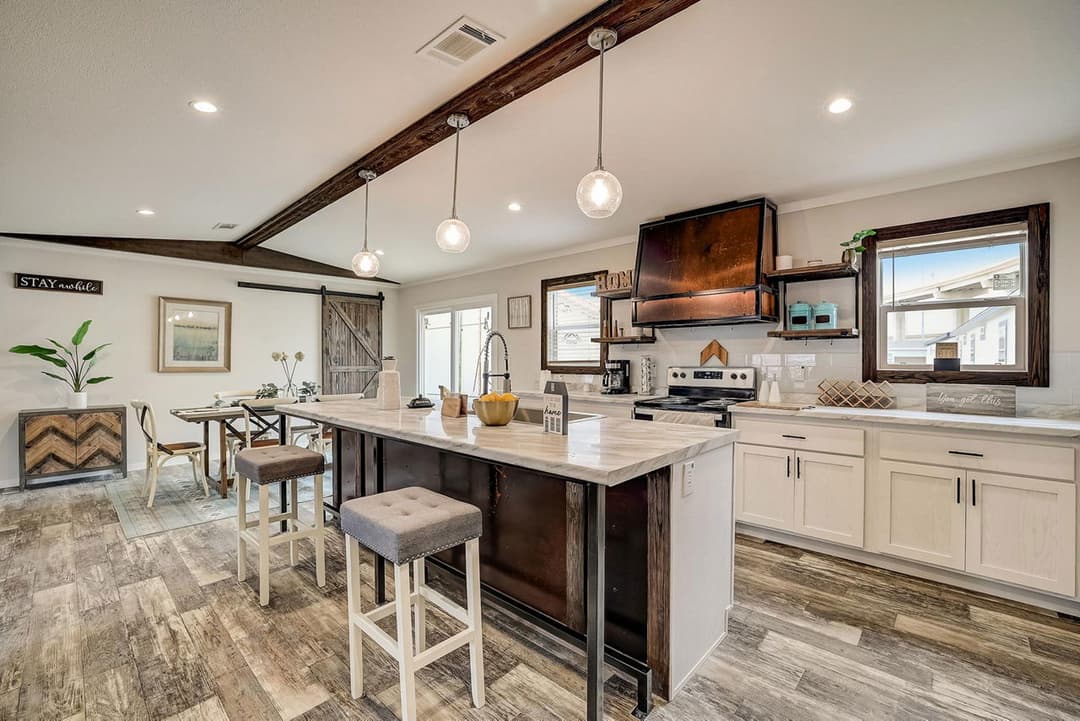 The desire kitchen home features