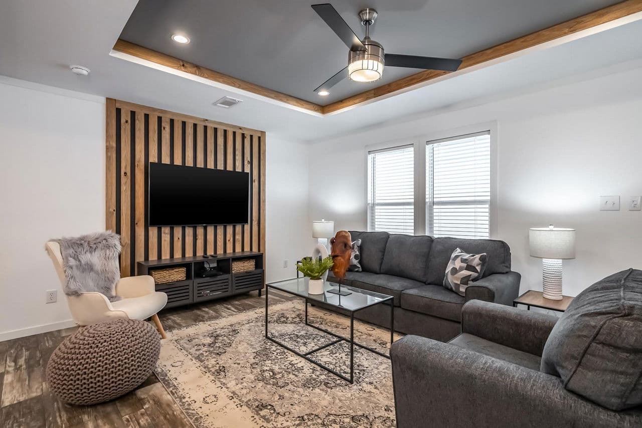 The pelican interior home features