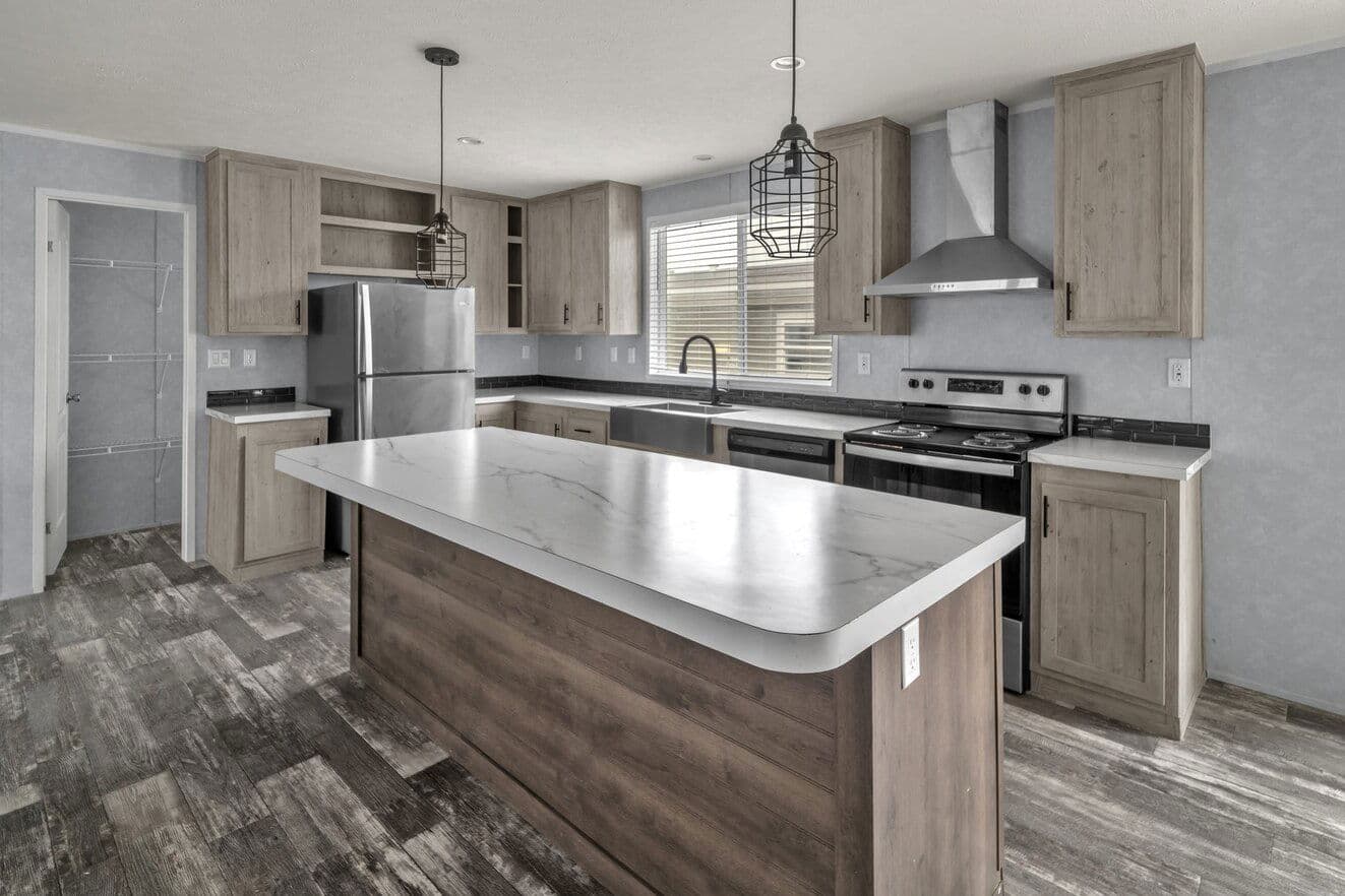 Valu premier 32724g interior and kitchen home features