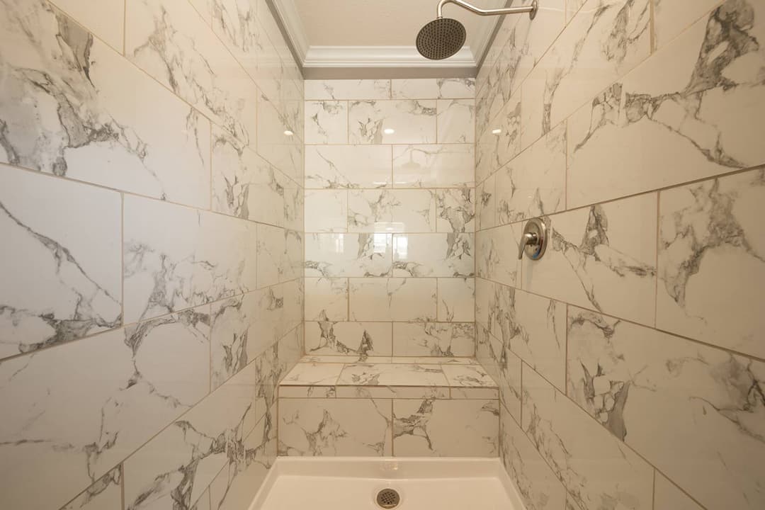 Titan extreme 3266a [the aspen] bathroom home features