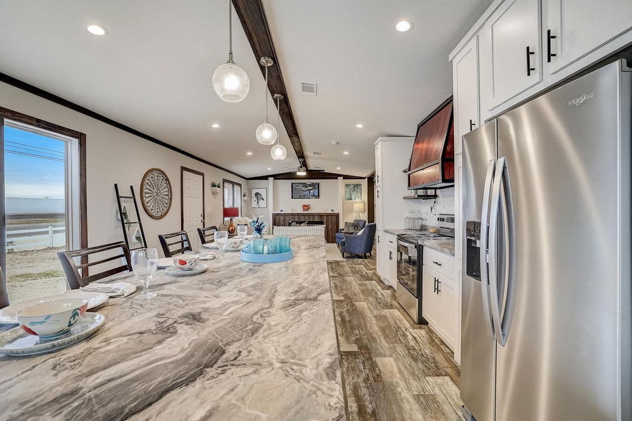 The saint kitchen home features