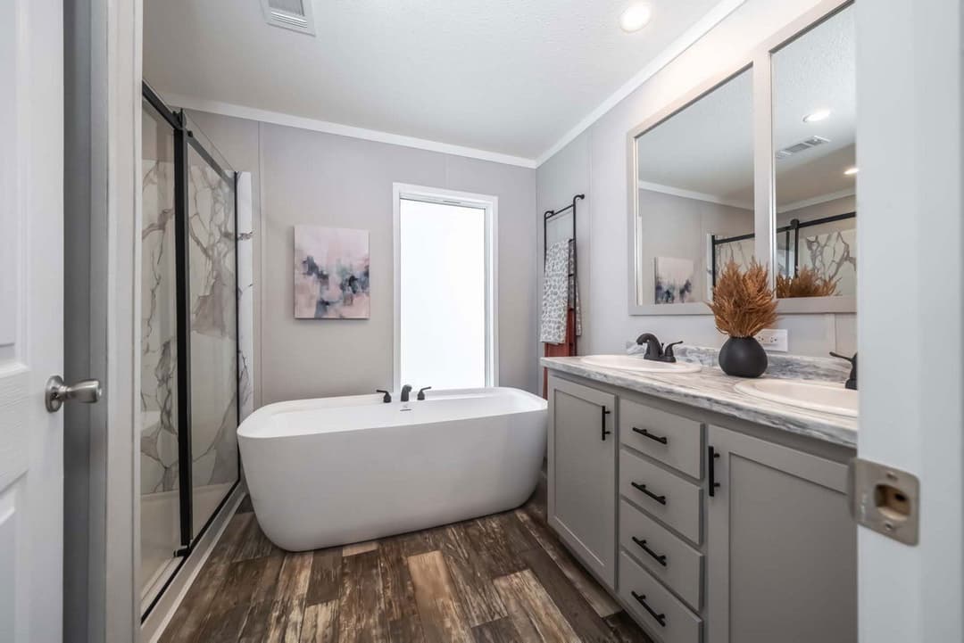 The jazz bathroom home features