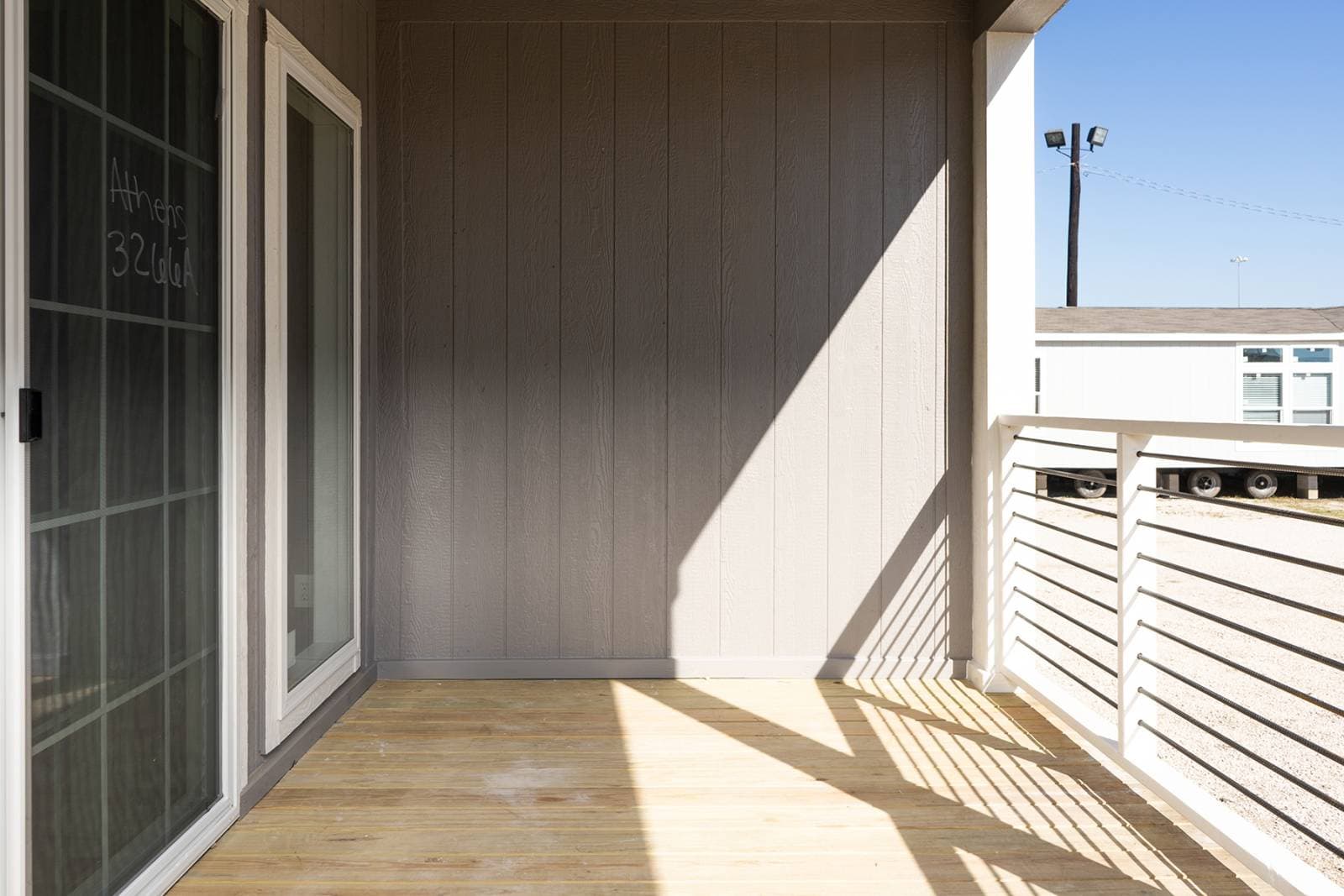 Titan extreme 3266a [the aspen] exterior home features