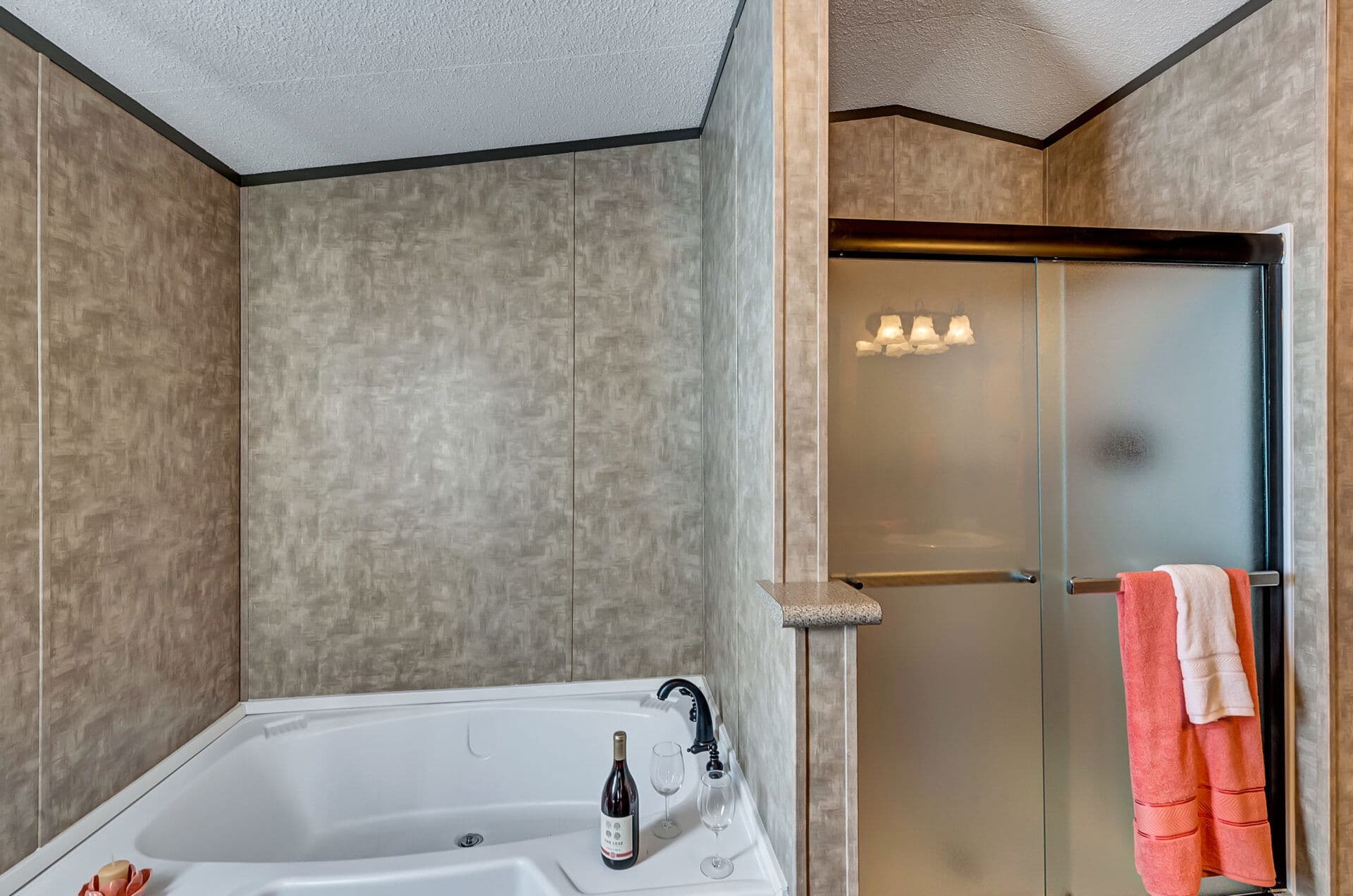 Select s-1680-32b bathroom home features