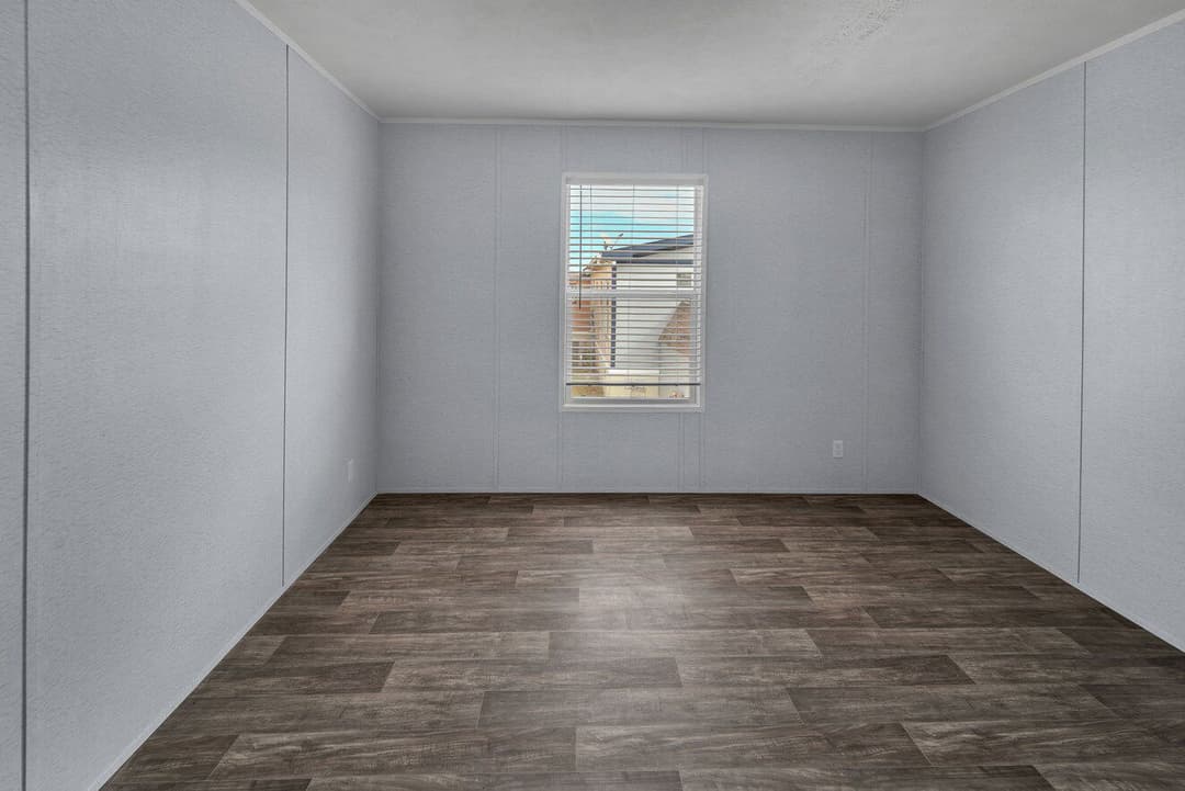 Valu maxx premier 32643e interior home features