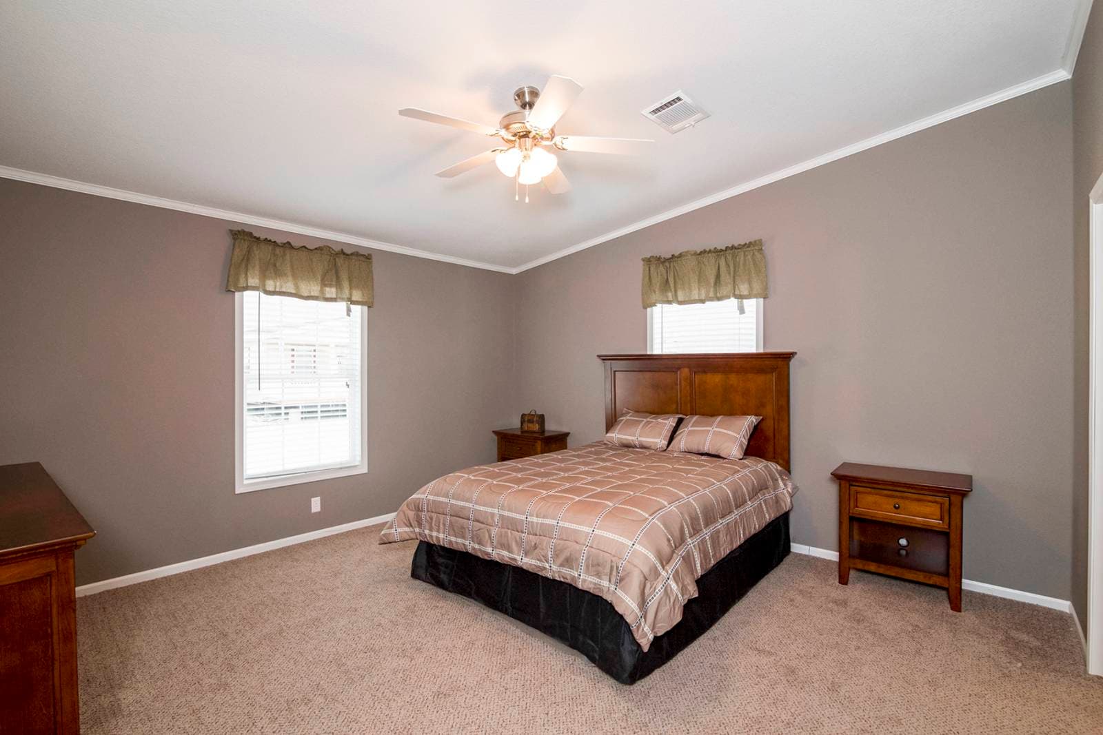 Rio grande xl bedroom home features