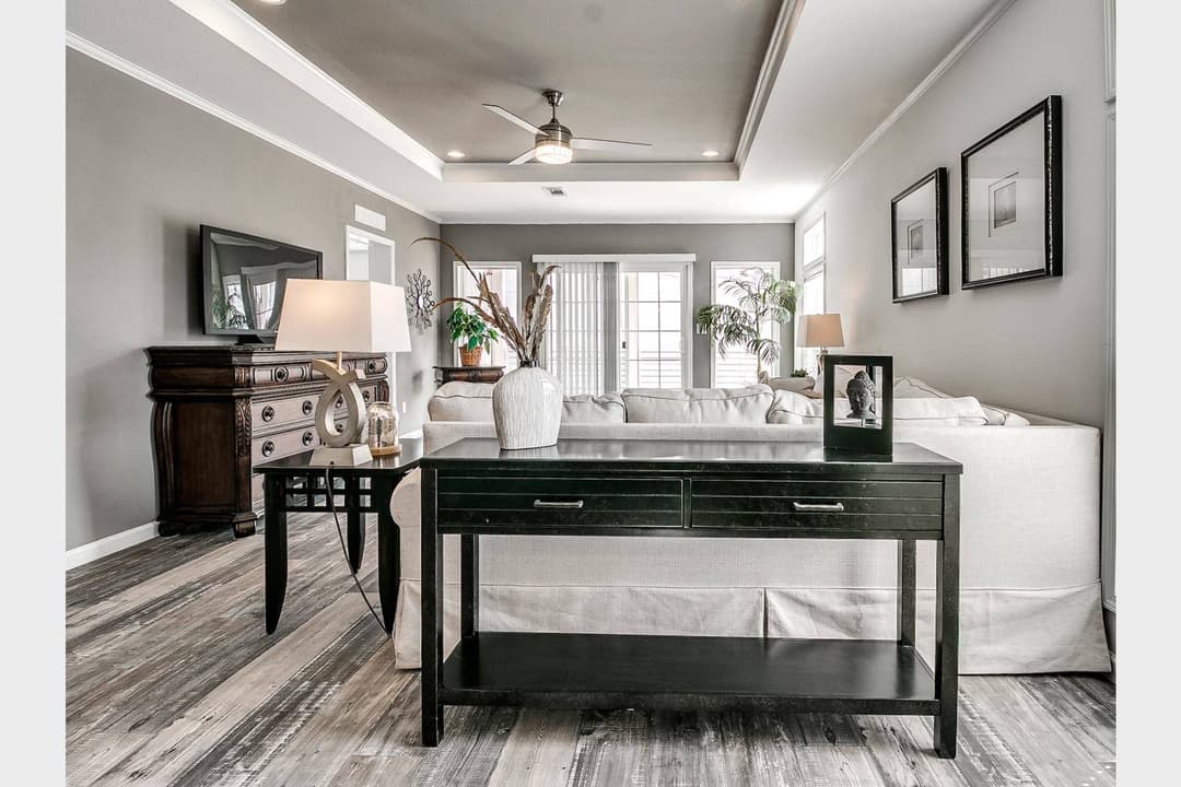 Titan extreme 3266a [the aspen] interior home features