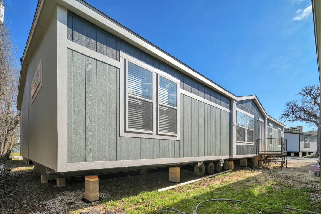 Valu premier 32643g exterior and elevation home features