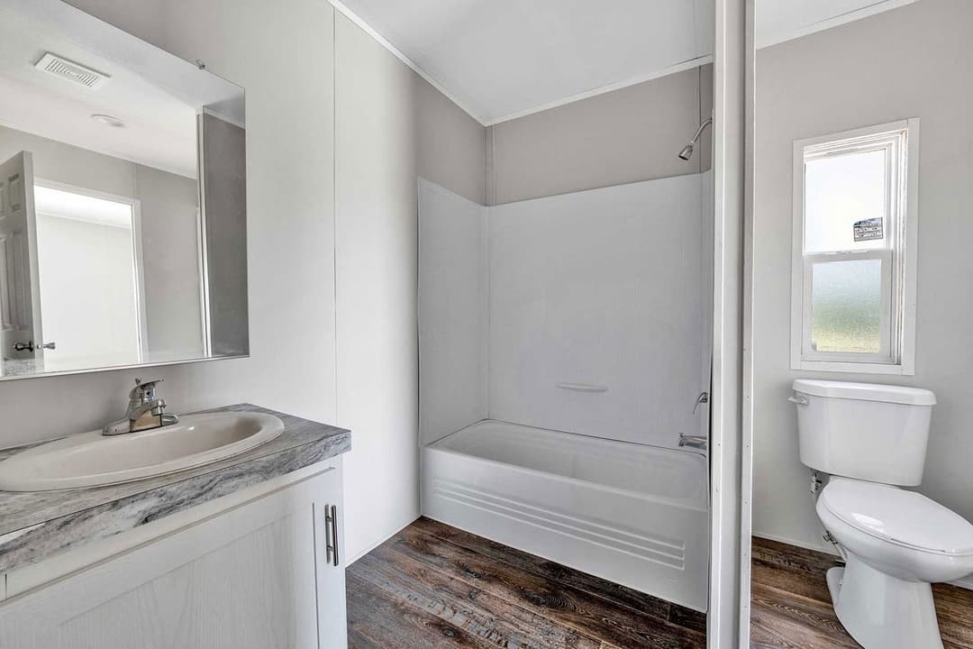 Valuhomes 14663p bathroom home features