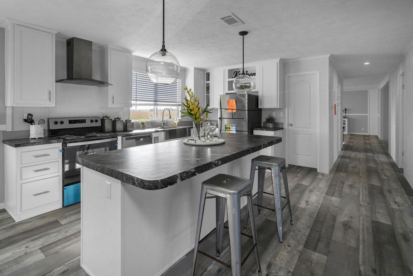 Valu premier 32684g interior and kitchen home features