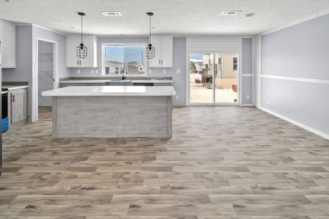 Valu maxx premier 32684f interior home features