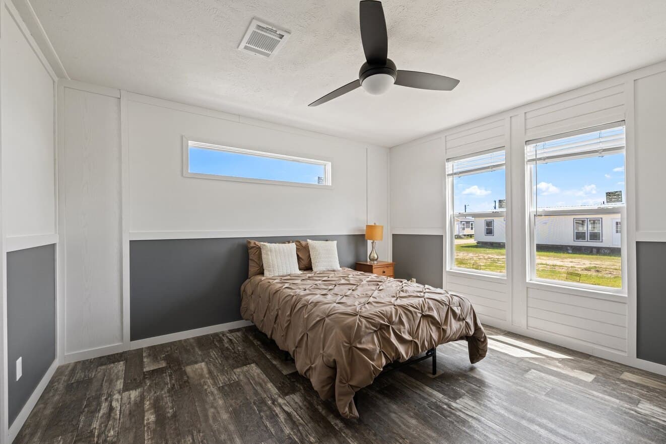 Verde ranch 28563n bedroom home features