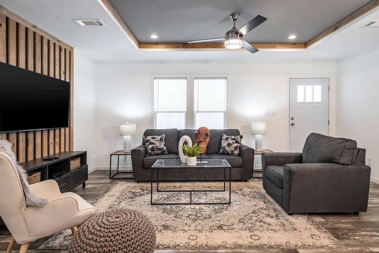 The pelican interior home features