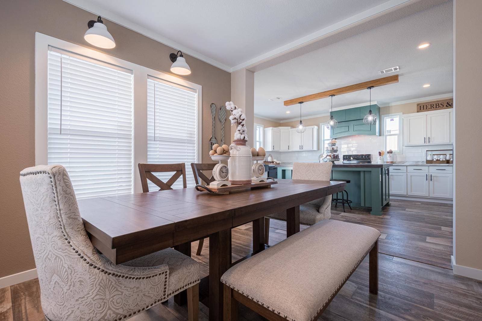 Innovation 3266f interior home features