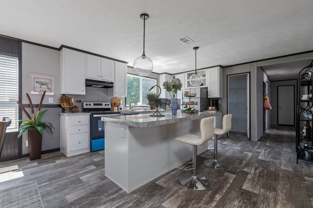 Valu premier 32563g interior and kitchen home features