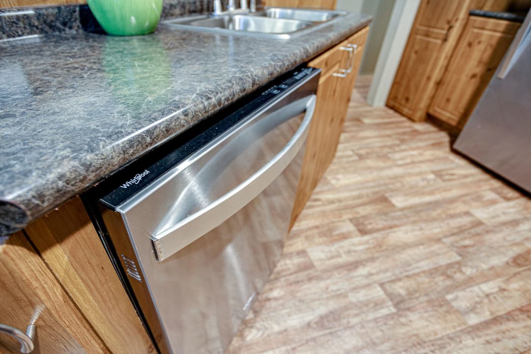 Heritage h-3256-42a kitchen home features