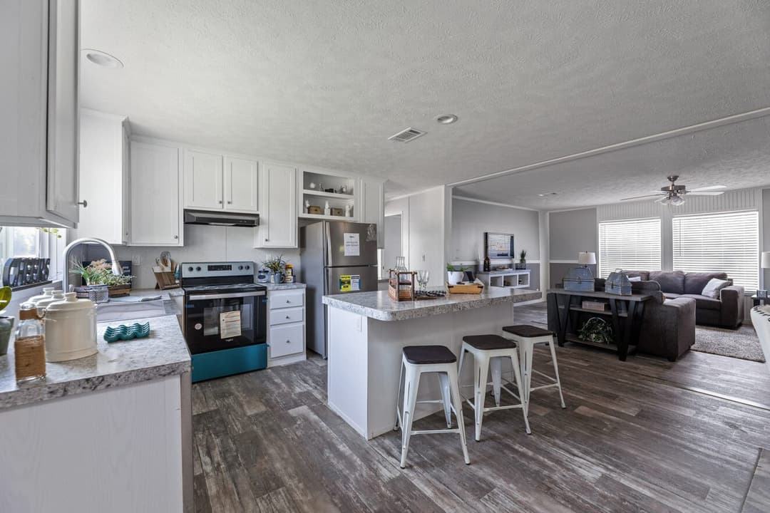 Valu premier 32483g interior home features