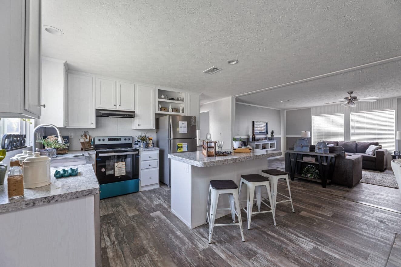 Valu premier 32483g interior home features