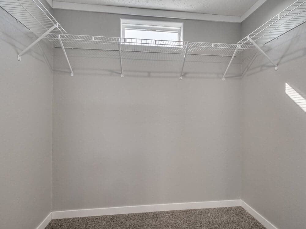 The big bo interior home features