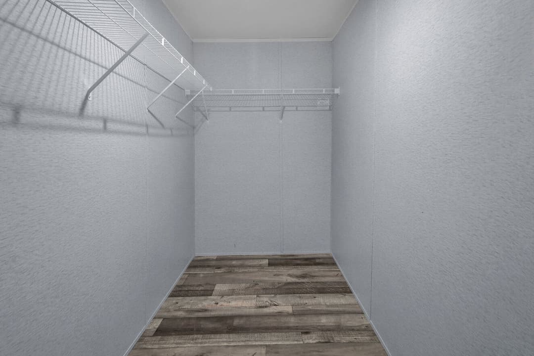 Valu premier 32643g interior home features