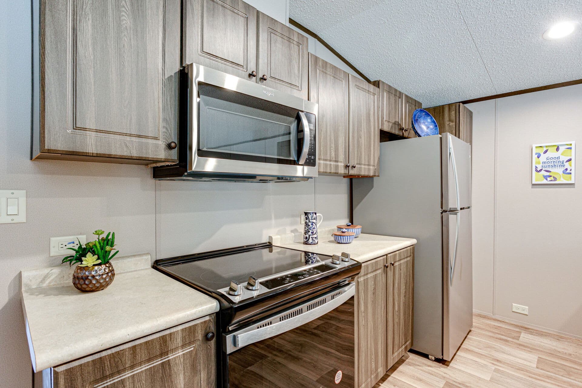 Select s-1672-32b kitchen home features